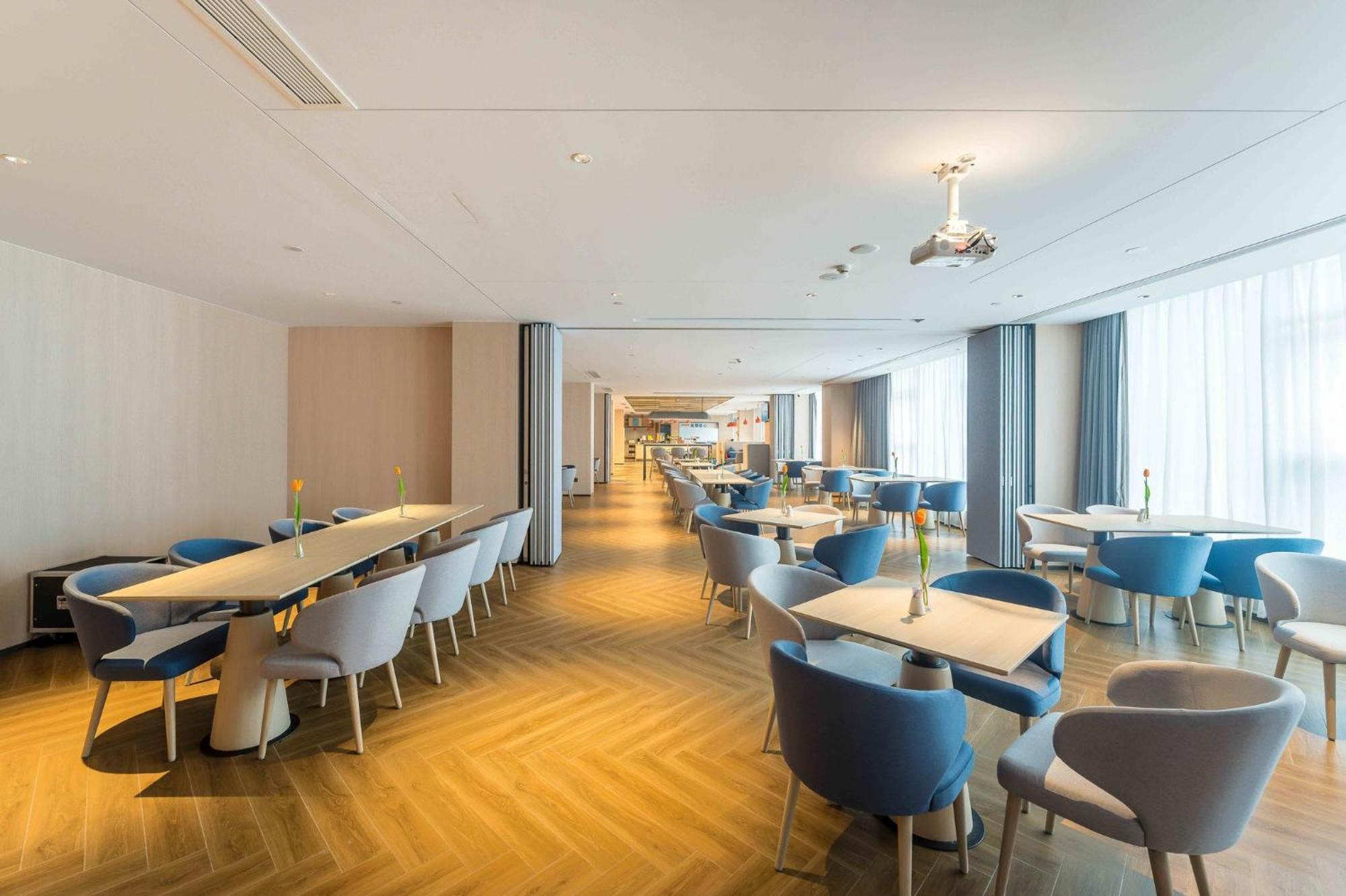 Holiday Inn Express Hangzhou Airport By Ihg Екстер'єр фото